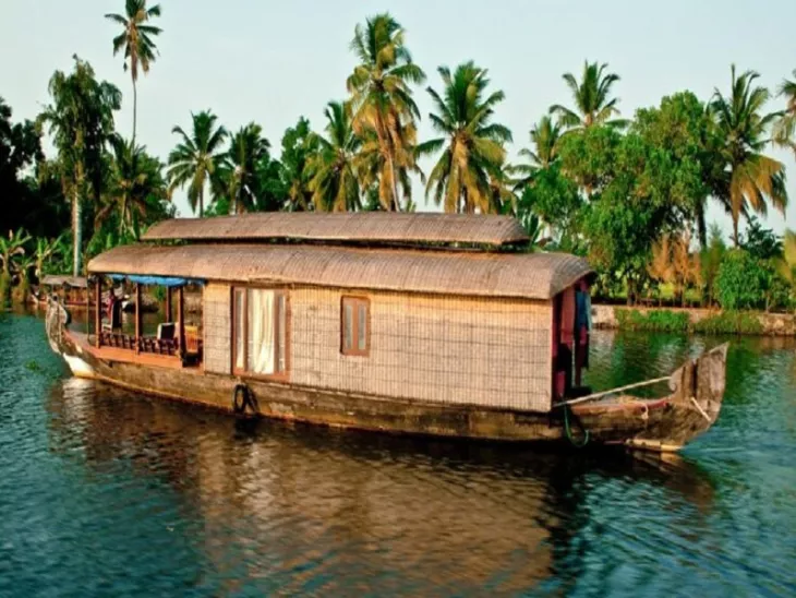 Plan Houseboats Tourism In Kerala With A Perfect Guide To Experience Some Unforgettable Moments