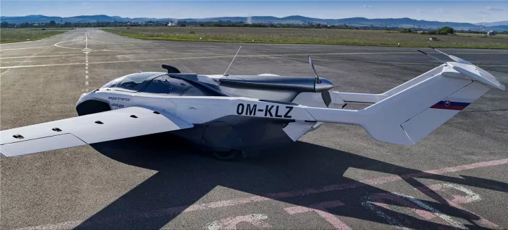 The Flying Car: AirCar