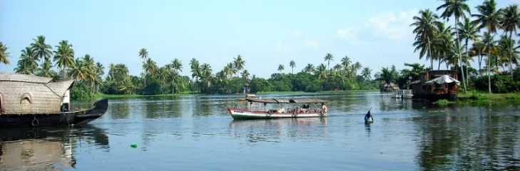 Plan A best Trip With A Perfect Travel Guide To Kerala Backwaters During Winter Season